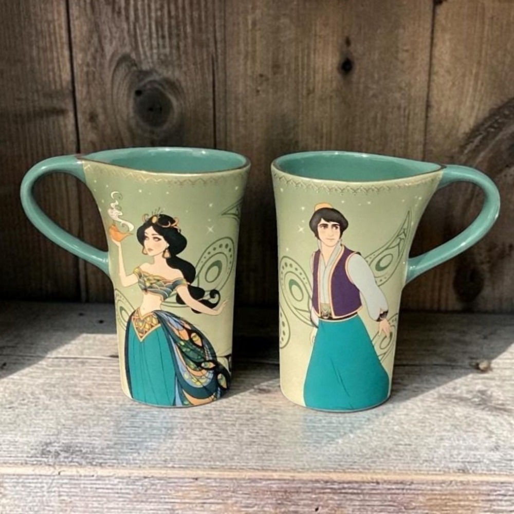 Disney Store Character Coffee Cups, Set of 2, Jasmine & Aladdin,‎ Display Only